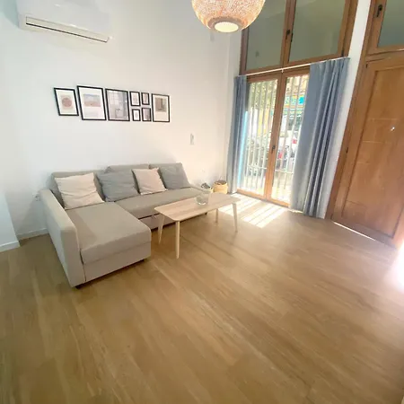 La Victoria 3 Apartment *